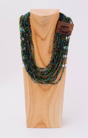 Solid Big Buck Necklace