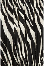 Black Zebra Crop
