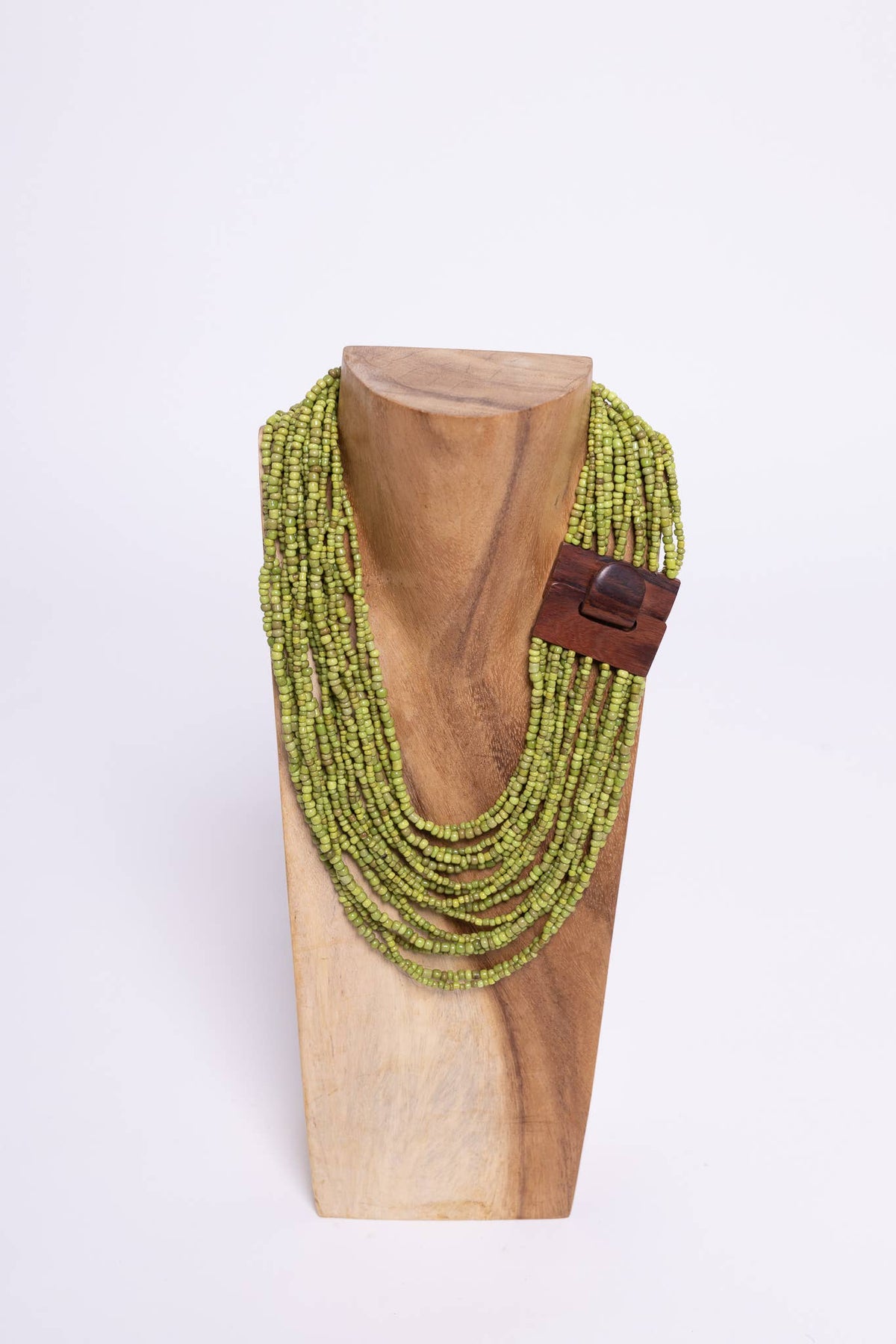 Solid Big Buck Necklace