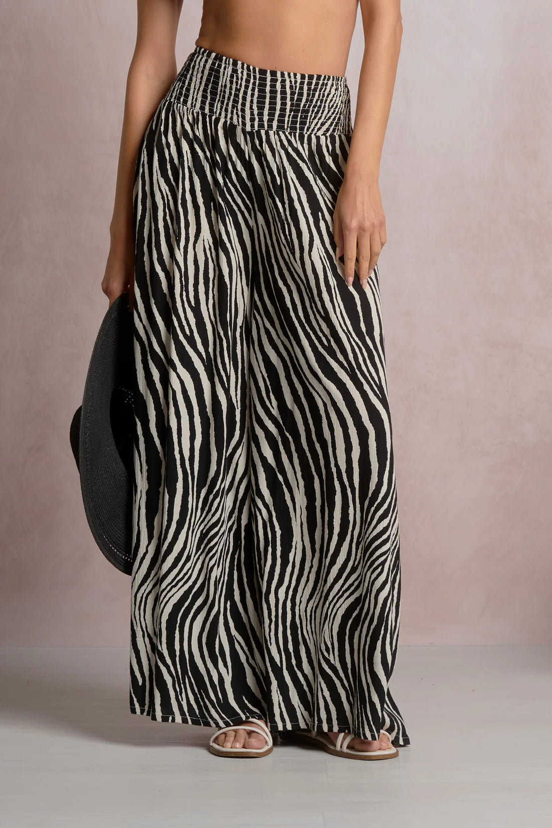 Zebra Pant in Black